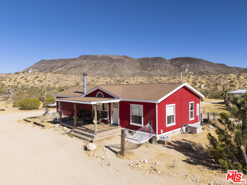 55616 Pipes Canyon Road Yucca Valley, CA 92284 - Photo 33 of 46