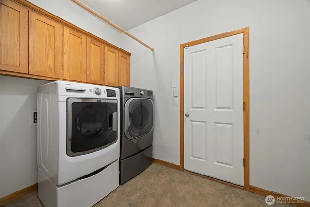 a view of a storage & utility room
