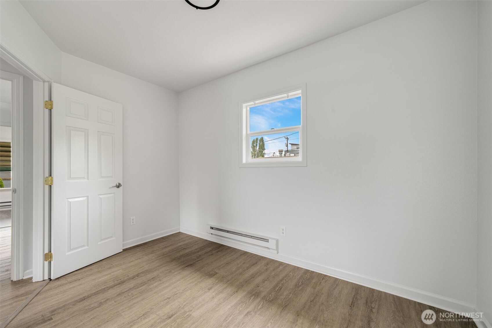 5612 Delridge Way Southwest Seattle, WA 98106 - Photo 9 of 29