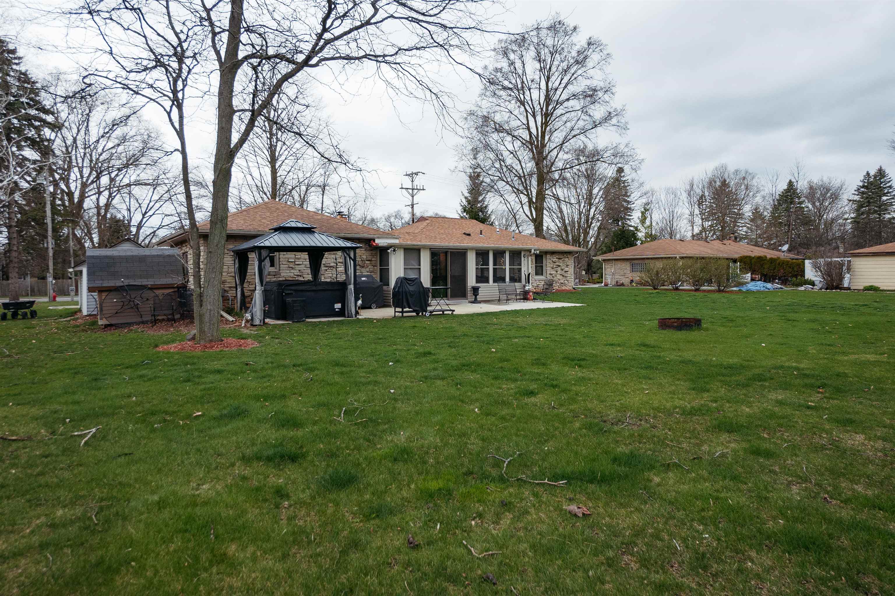 W156N9742 Pilgrim Road Germantown, WI 53022 - Photo 28 of 33