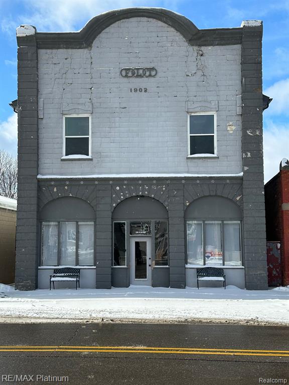 106 South Bridge Street Linden, MI 48451 - Photo 1 of 25