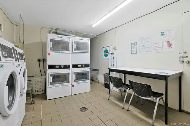 $155,000 | 2545 Sedgwick Avenue, Unit 3 | Fordham Manor