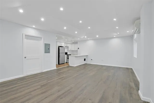 $155,000 | 2545 Sedgwick Avenue, Unit 3 | Fordham Manor