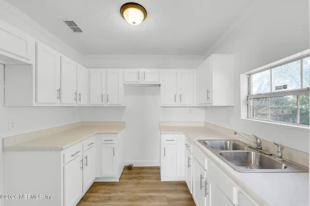 $1,300 | 2971 Warrington Street, Jacksonville, FL 32254