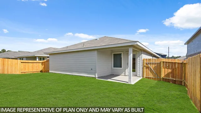 a view of front of house with a yard