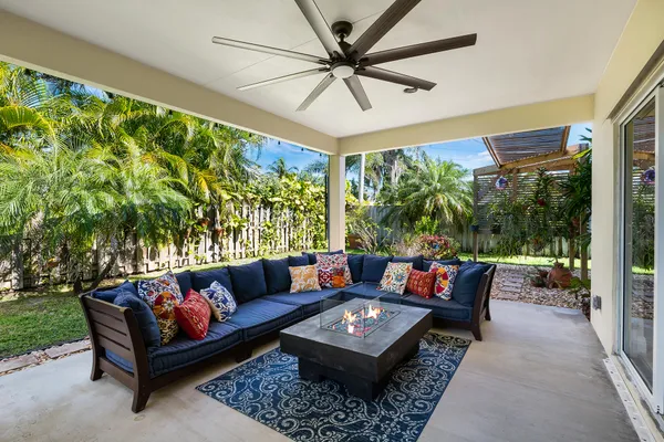 $750,000 | 2251 Northeast 37th Court, Lighthouse Point, FL 33064