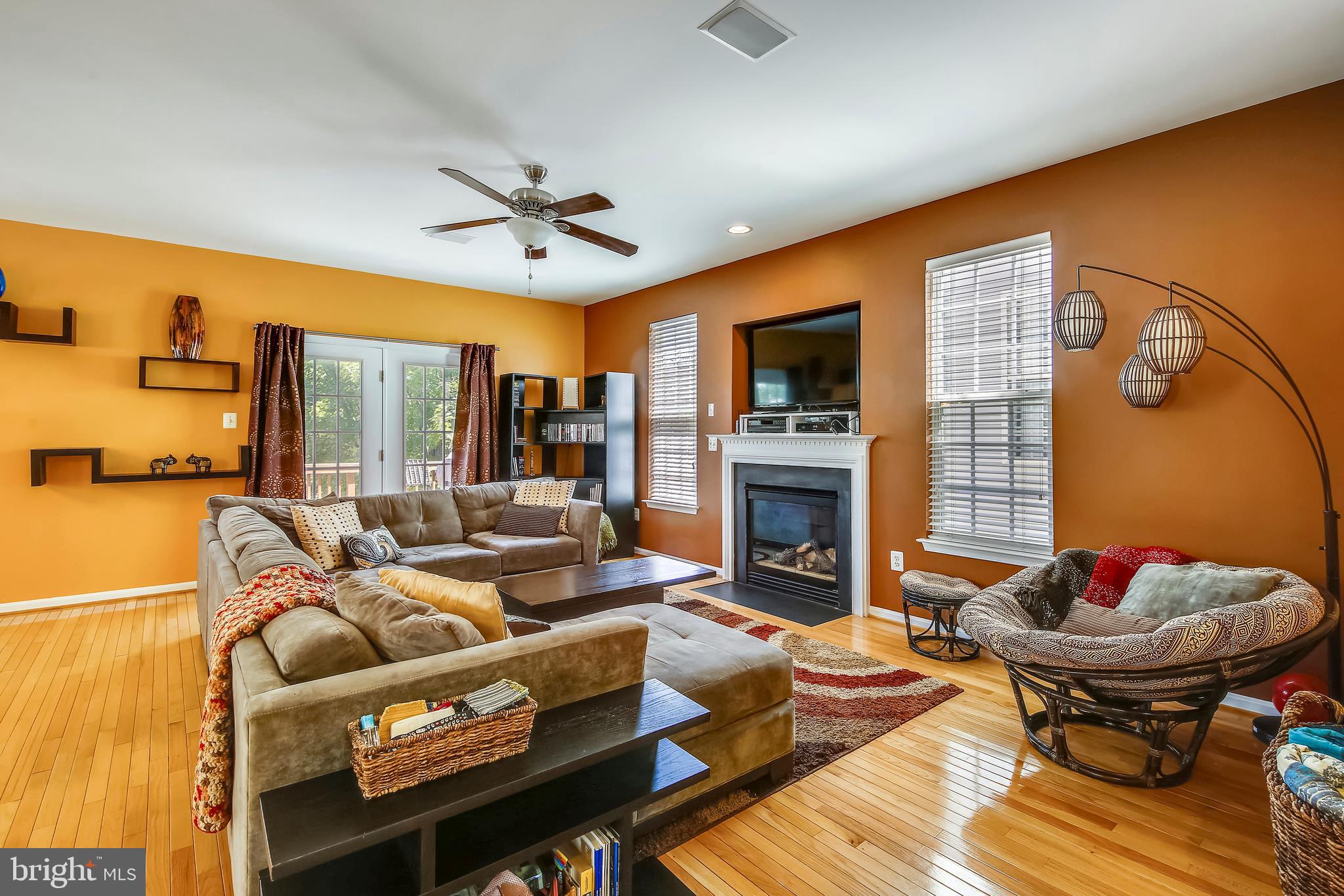 18123 Coachmans Road Germantown, MD 20874 - Photo 23 of 46 Family room