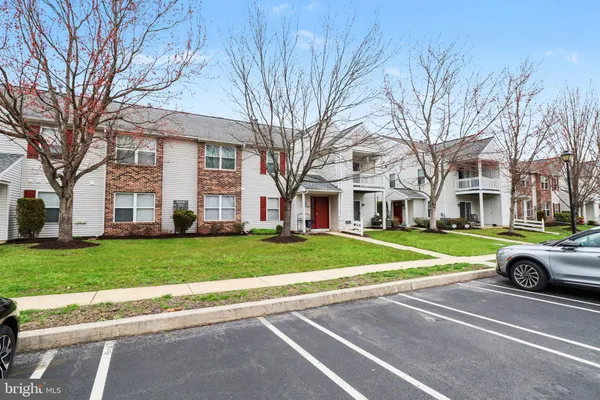 $259,900 | 5805 Hidden Lake Drive, Harrisburg, PA 17111