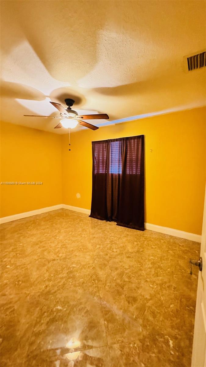 3917 East Shore Road Miramar, FL 33023 - Photo 9 of 15