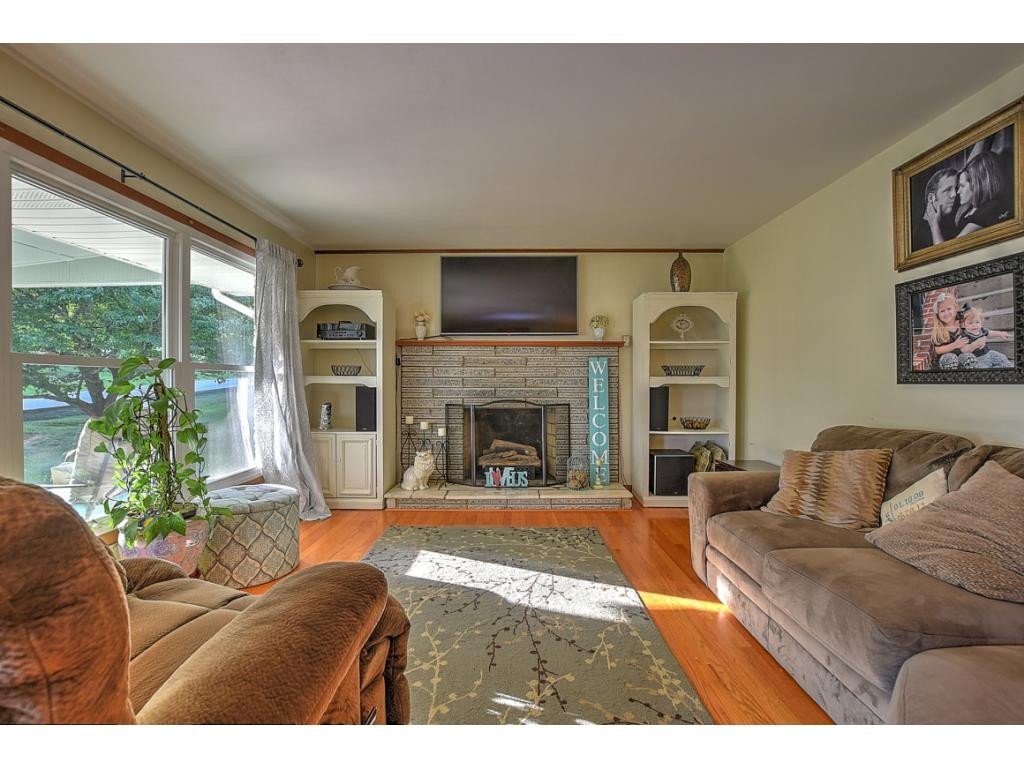 145 Barnes Street Fall Branch, TN 37656 - Photo 13 of 31 Photo 14