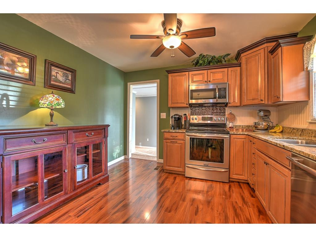 145 Barnes Street Fall Branch, TN 37656 - Photo 21 of 31 Photo 22
