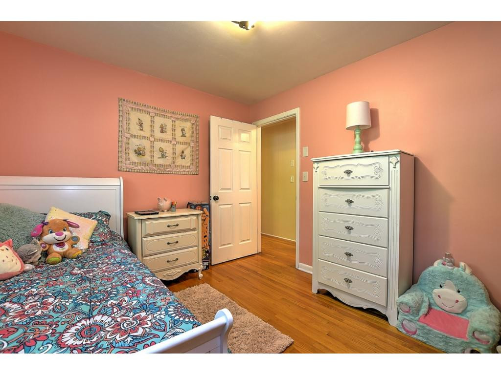 145 Barnes Street Fall Branch, TN 37656 - Photo 7 of 31 Photo 8