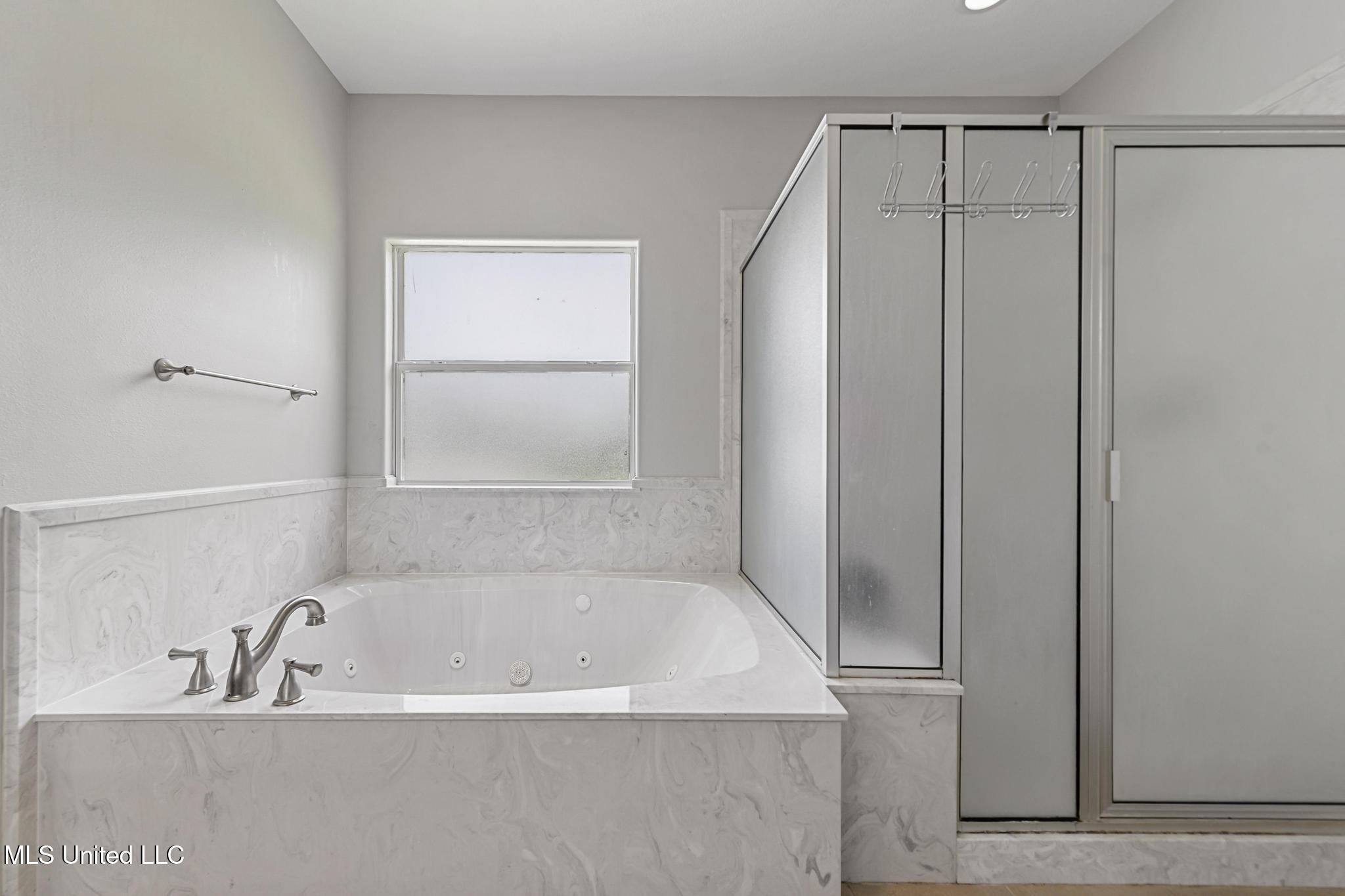 22140 Red Fox Run Saucier, MS 39574 - Photo 20 of 43 Primary Bath