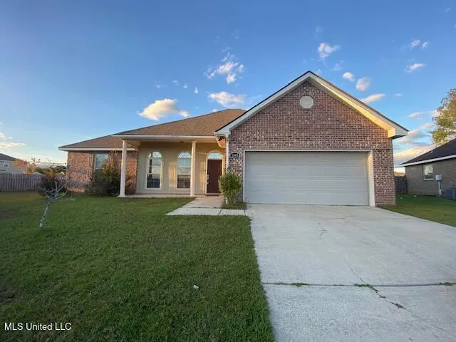 $1,800 | 2105 Rhonda Avenue, Ocean Springs, MS 39564