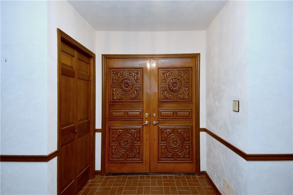 106 Riding Trail Lane Fox Chapel, PA 15215 - Photo 8 of 24 Gallery Image 8