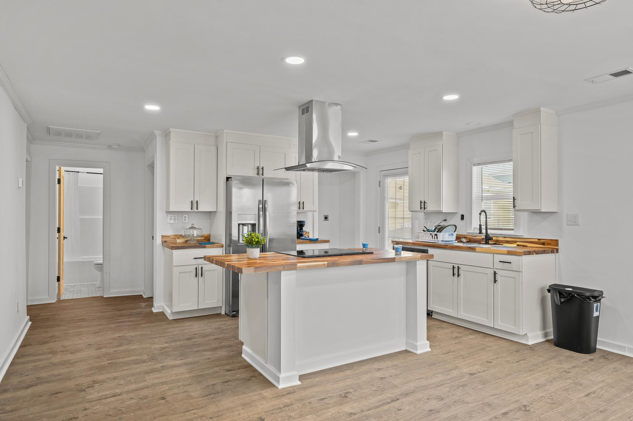 2124 Booker Street Charleston, SC 29405 - Photo 3 of 15 MOD_2606