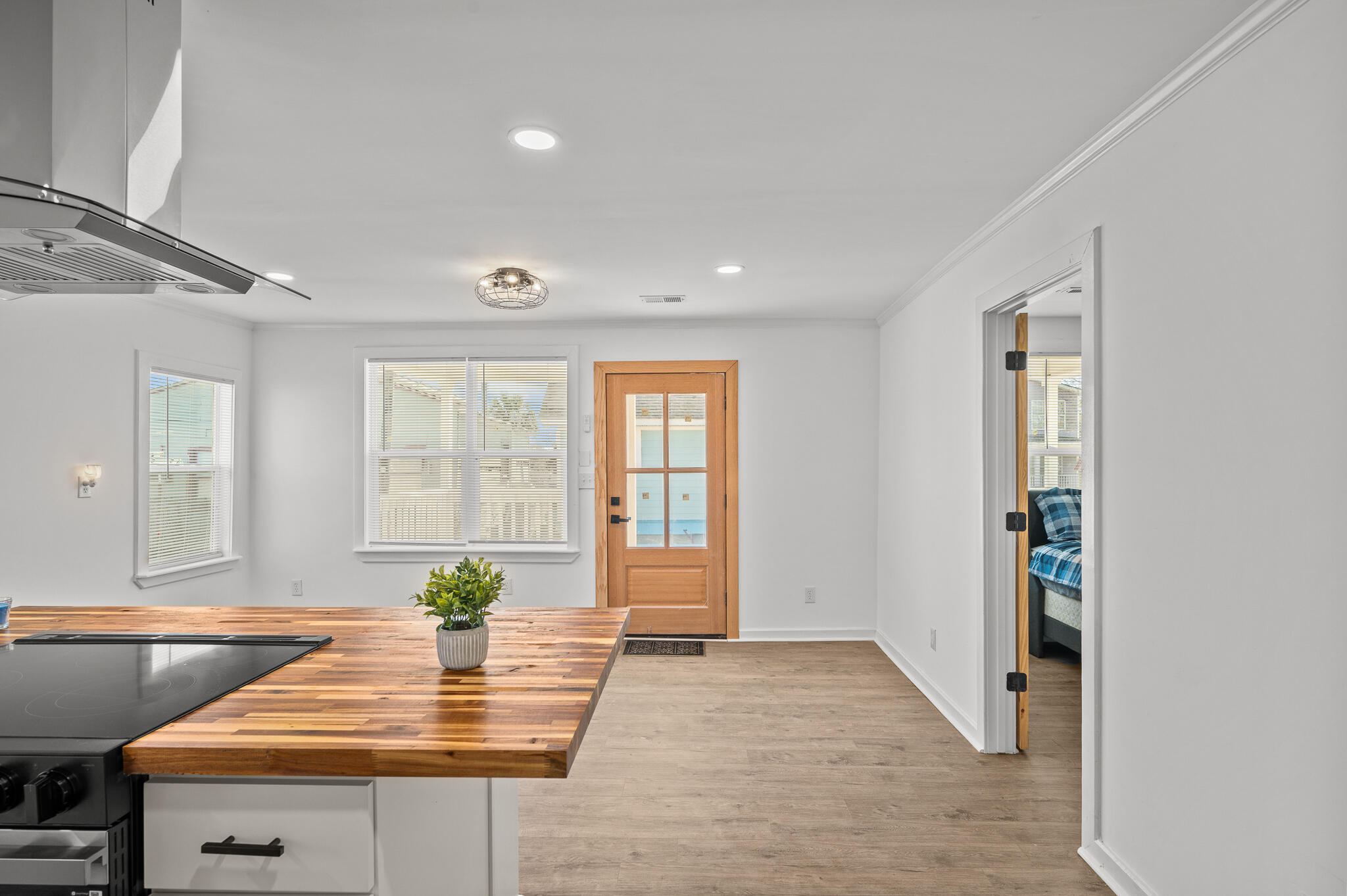 2124 Booker Street Charleston, SC 29405 - Photo 6 of 15 MOD_2624