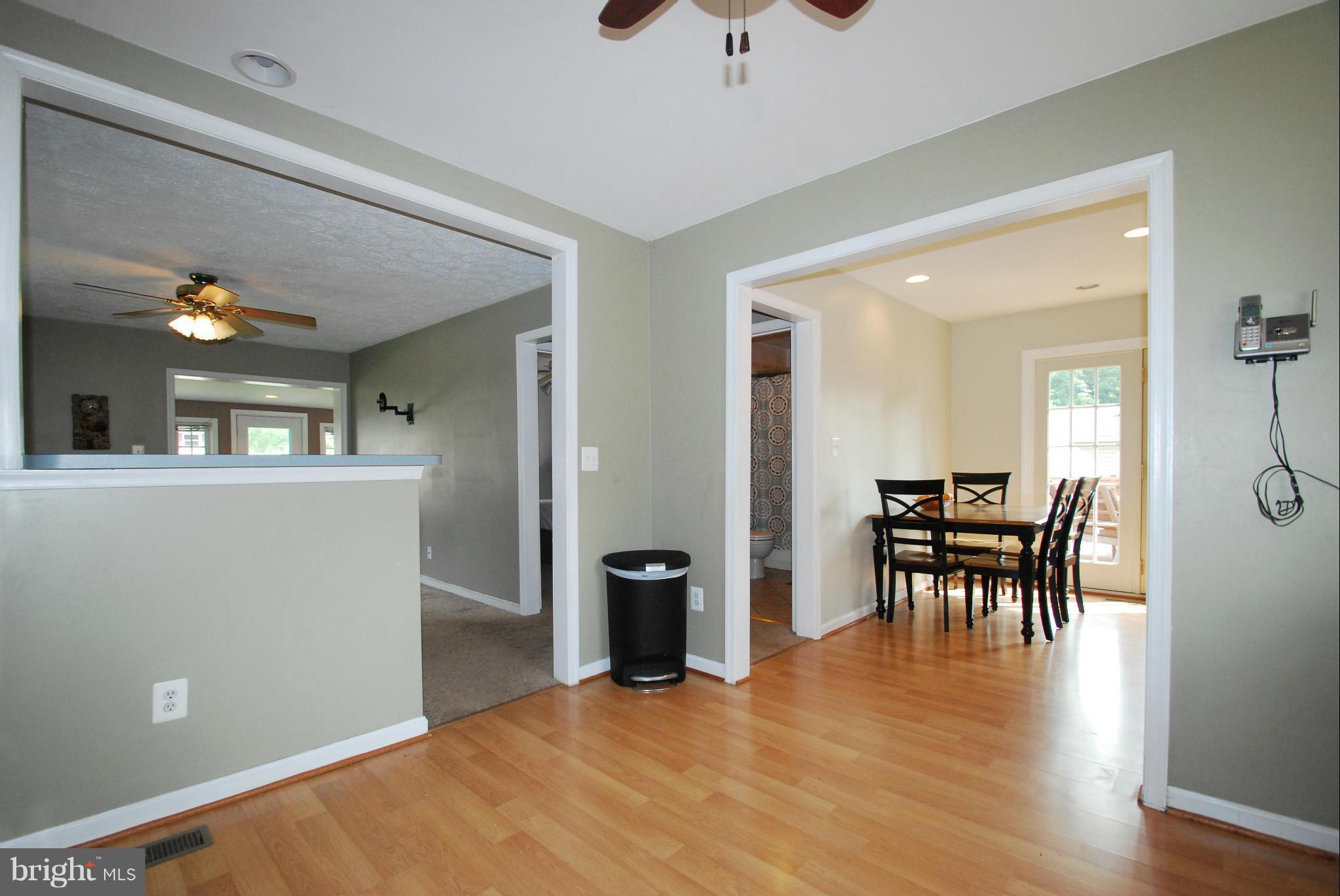 957 Tidewater Road Pasadena, MD 21122 - Photo 8 of 30 Kitchen