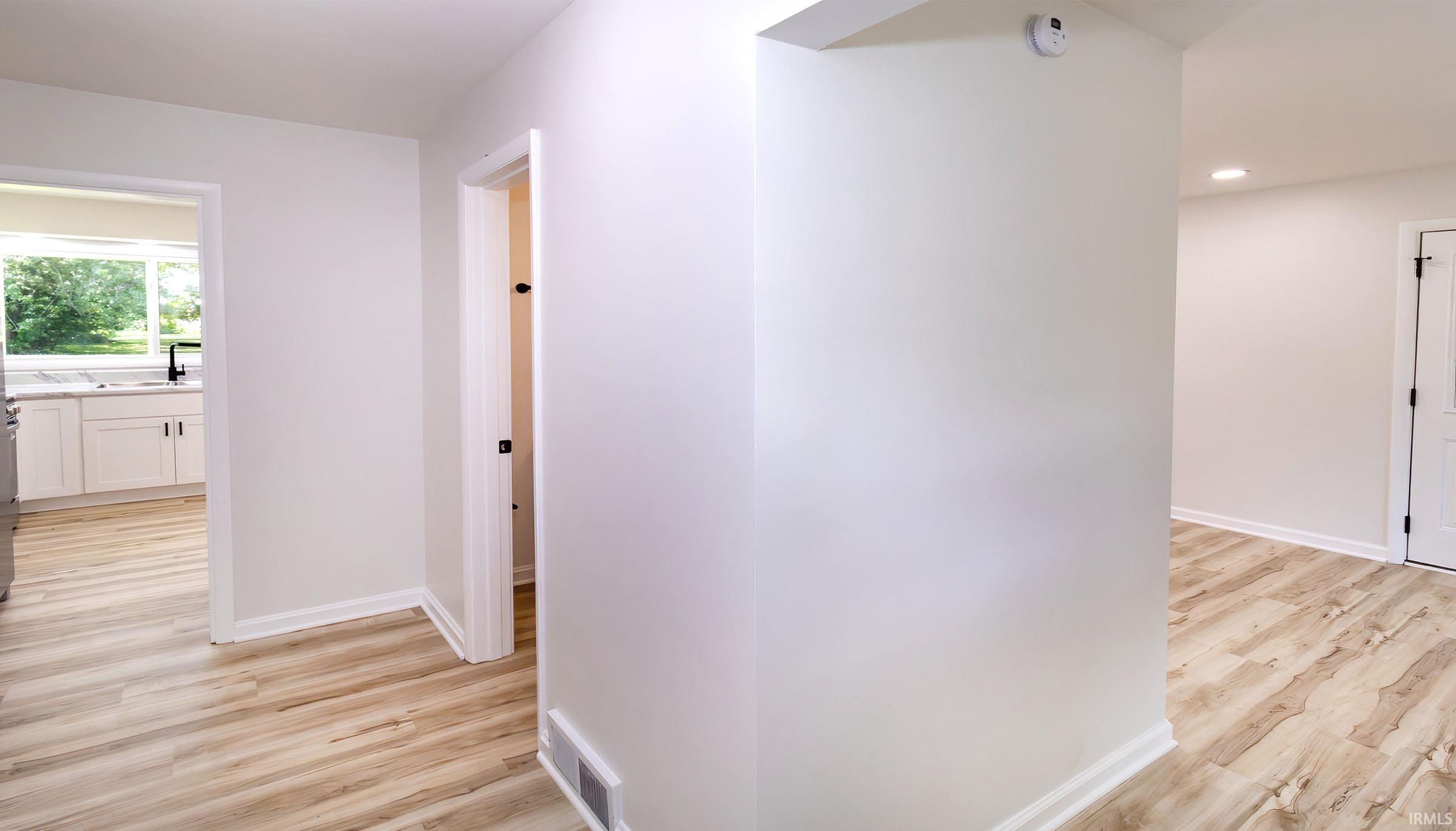 10788 Spry Road Newburgh, IN 47630 - Photo 14 of 32 Gallery Image 14