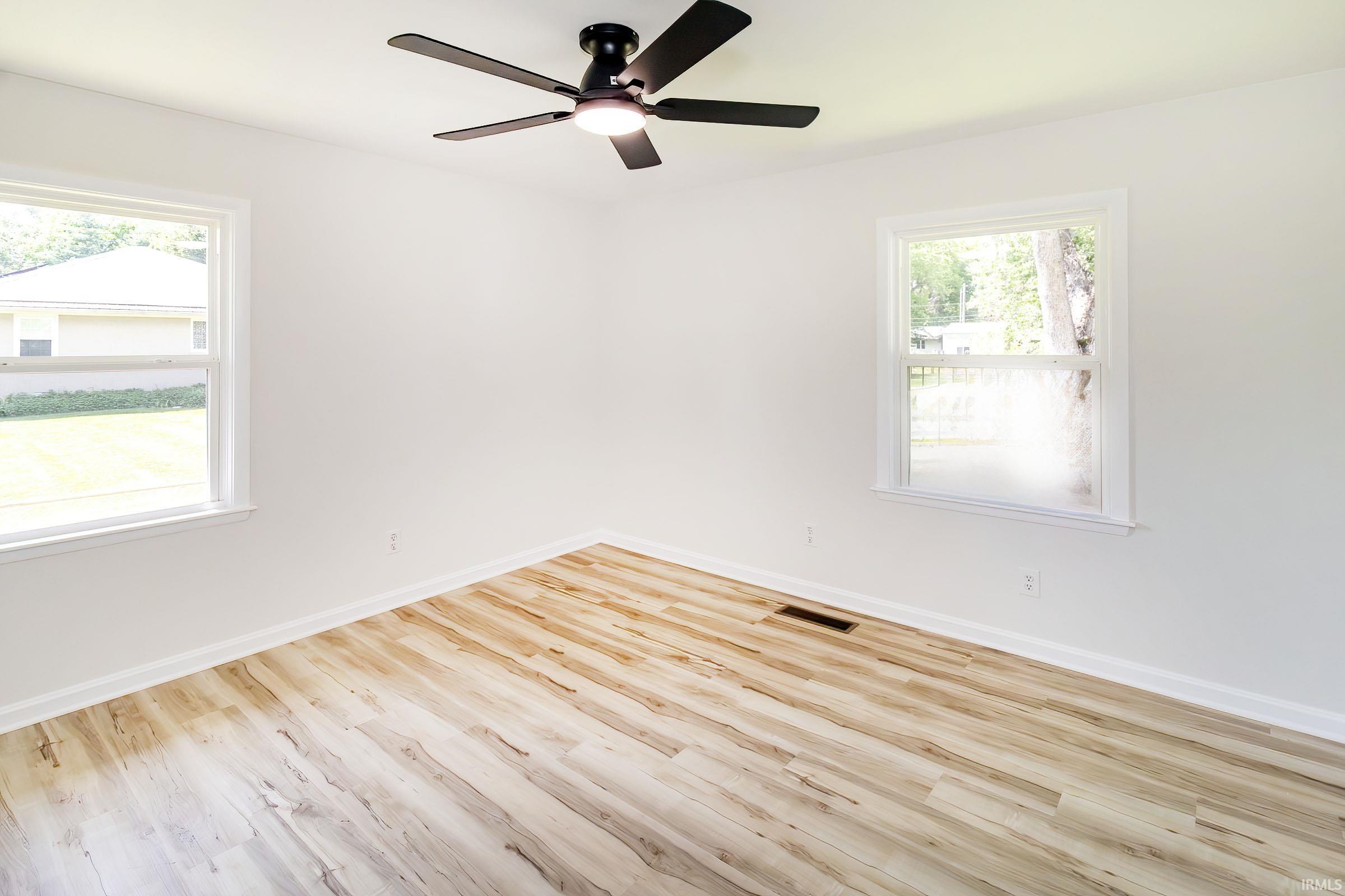 10788 Spry Road Newburgh, IN 47630 - Photo 16 of 32 Gallery Image 16