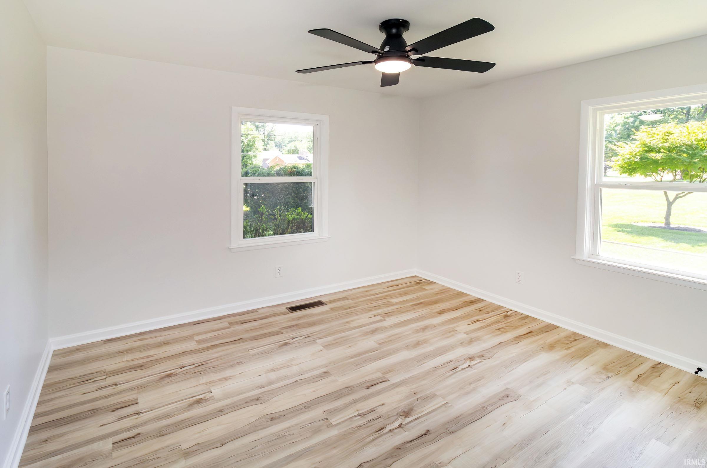 10788 Spry Road Newburgh, IN 47630 - Photo 23 of 32 Gallery Image 23