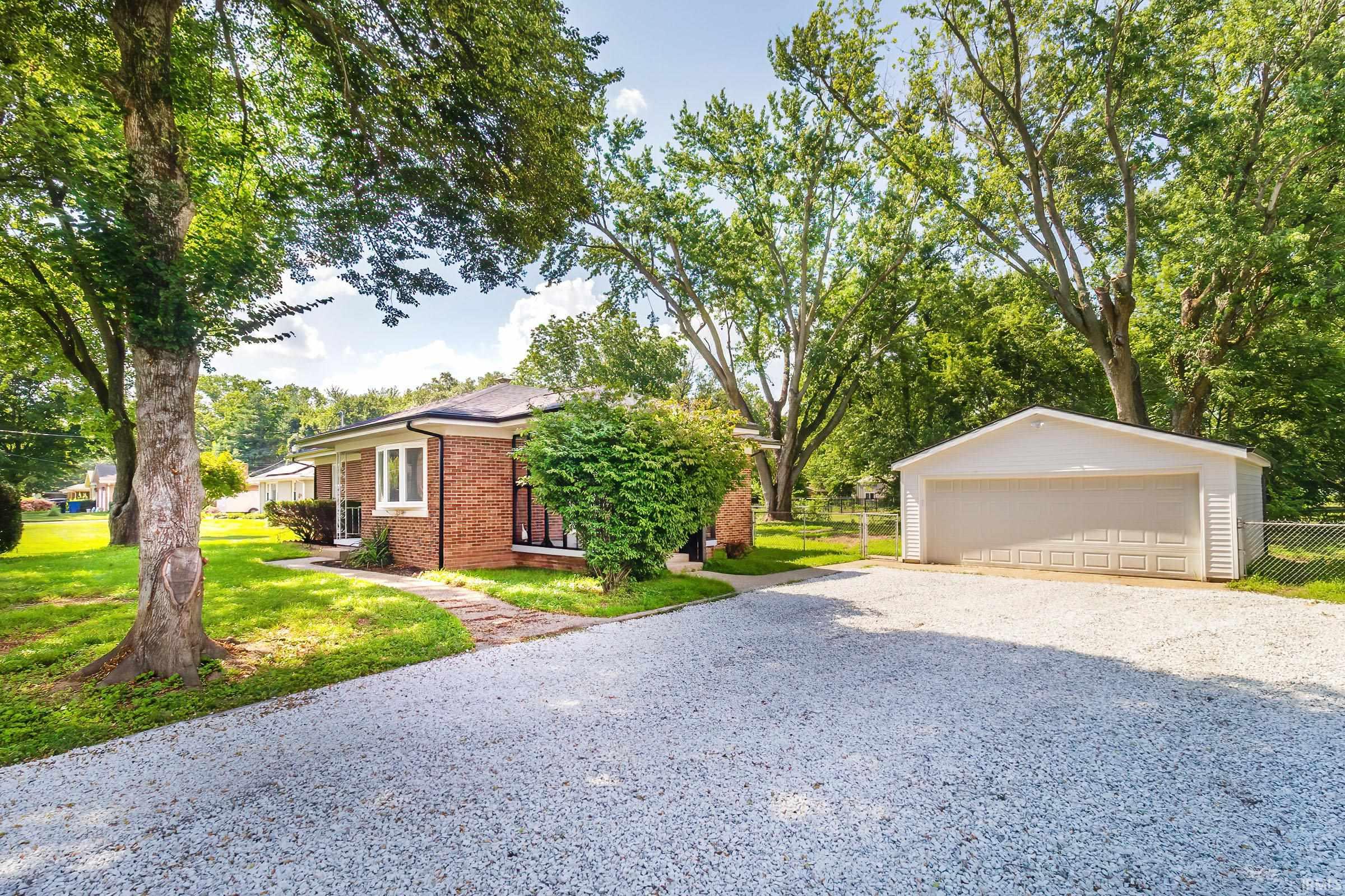 10788 Spry Road Newburgh, IN 47630 - Photo 31 of 32 Gallery Image 31