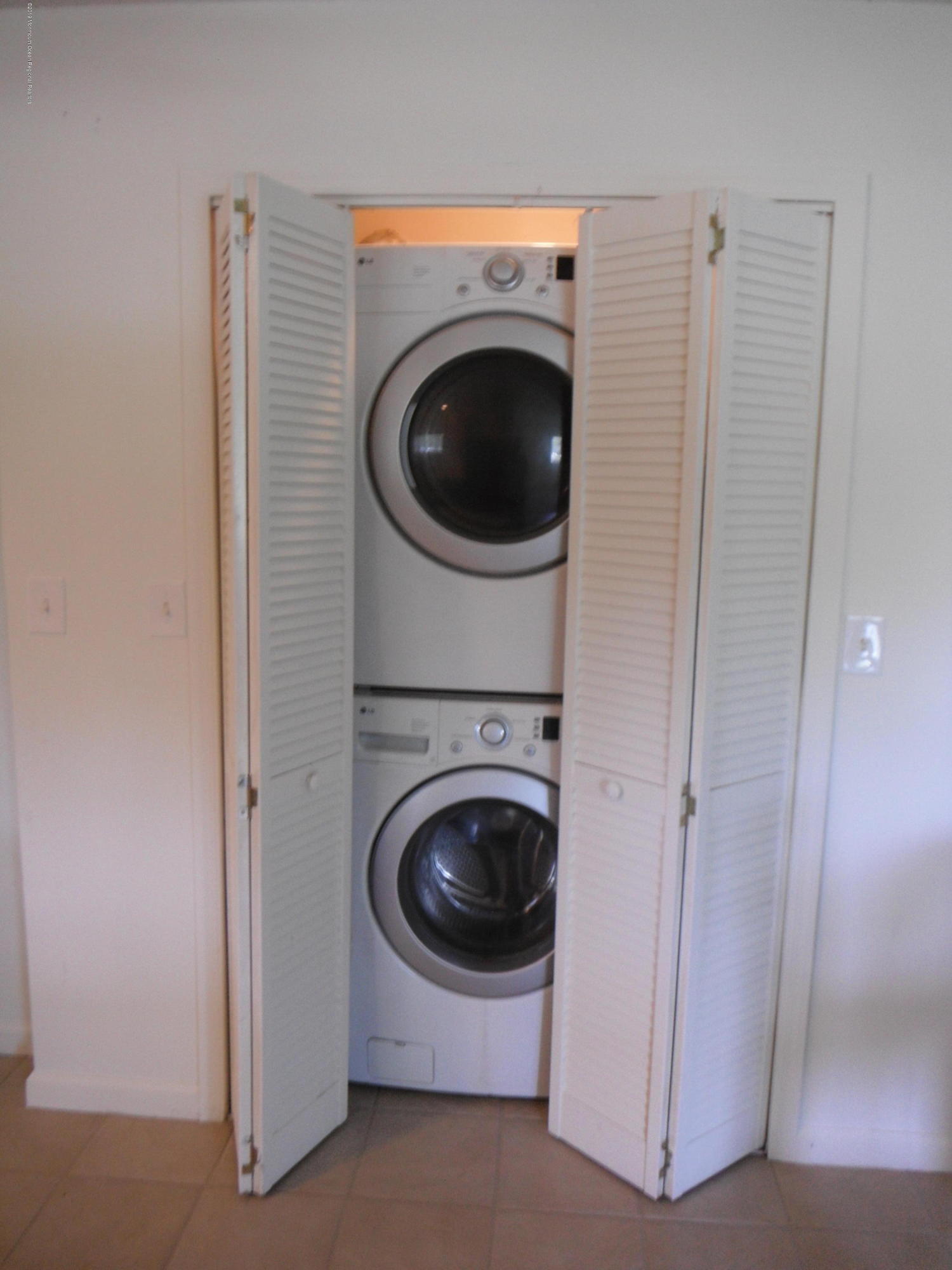 3 Colonial Drive Little Egg Harbor, NJ 08087 - Photo 17 of 21 a utility room with dryer and washer