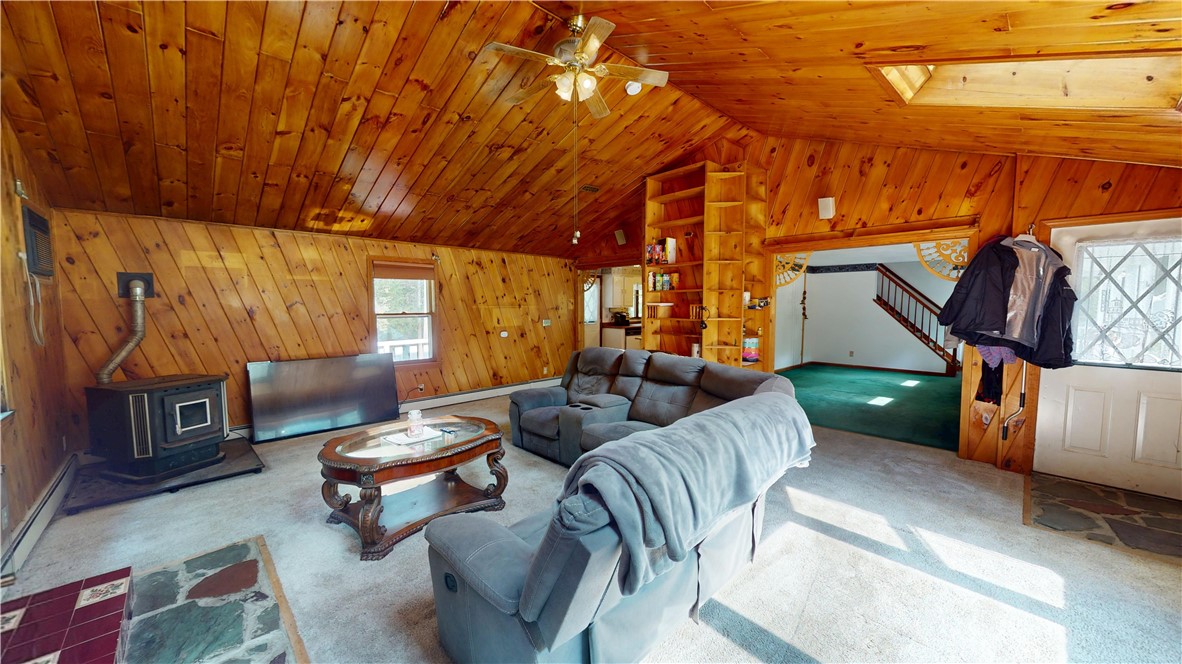 34 Angel Road Glocester, RI 02814 - Photo 10 of 28