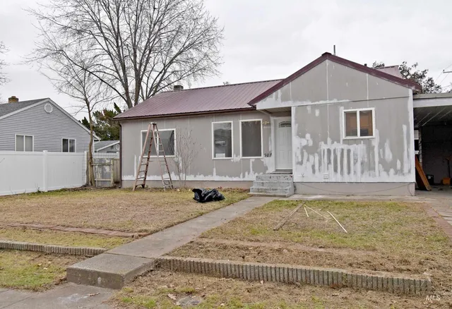 $279,000 | 907 Maple Street, Clarkston, WA 99403