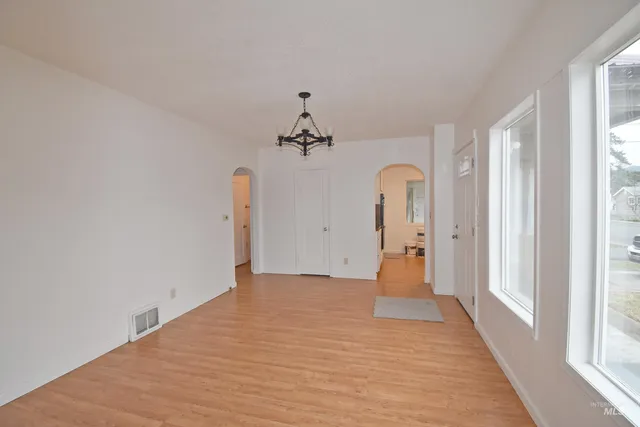 $279,000 | 907 Maple Street, Clarkston, WA 99403