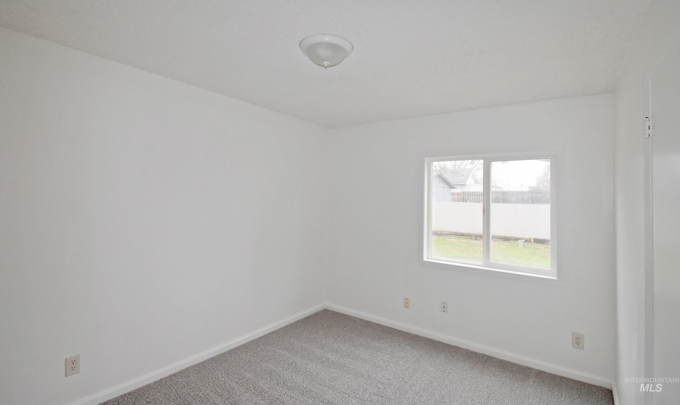 907 Maple Street Clarkston, WA 99403 - Photo 10 of 29