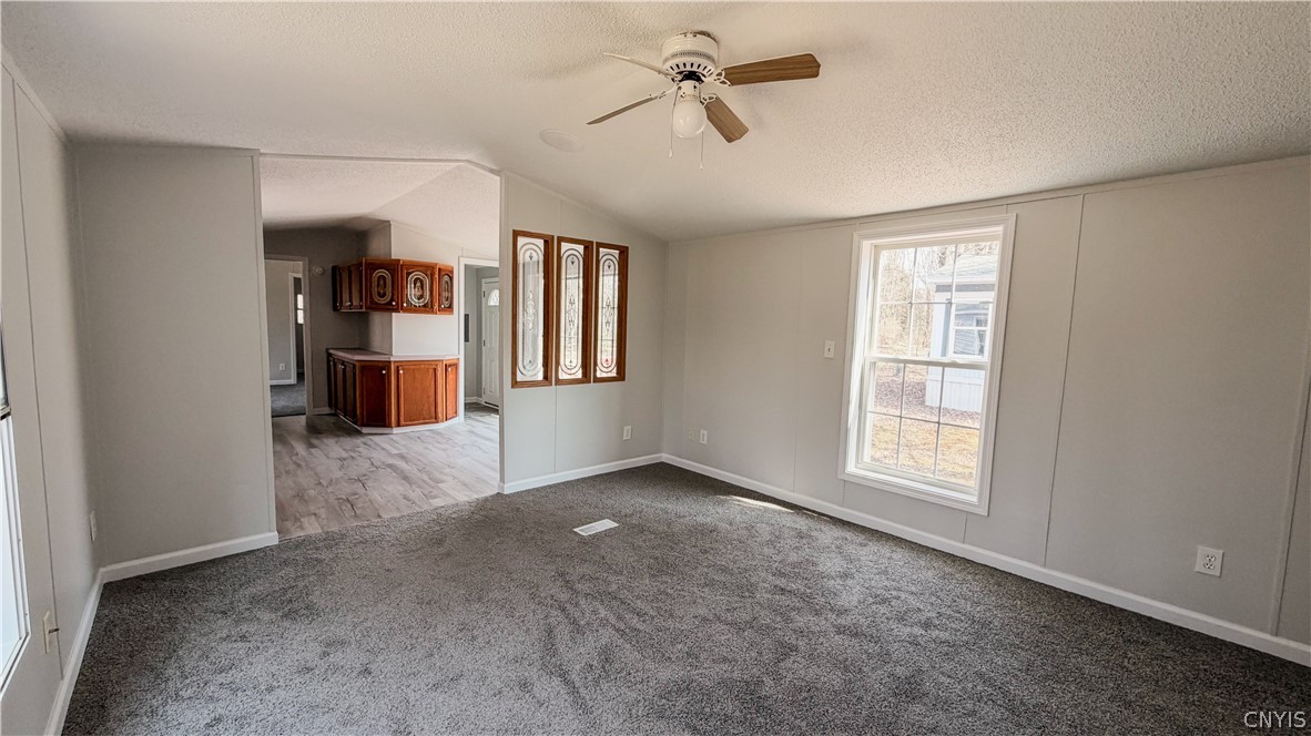 1822 County Rte 6 Volney, NY 13069 - Photo 5 of 14