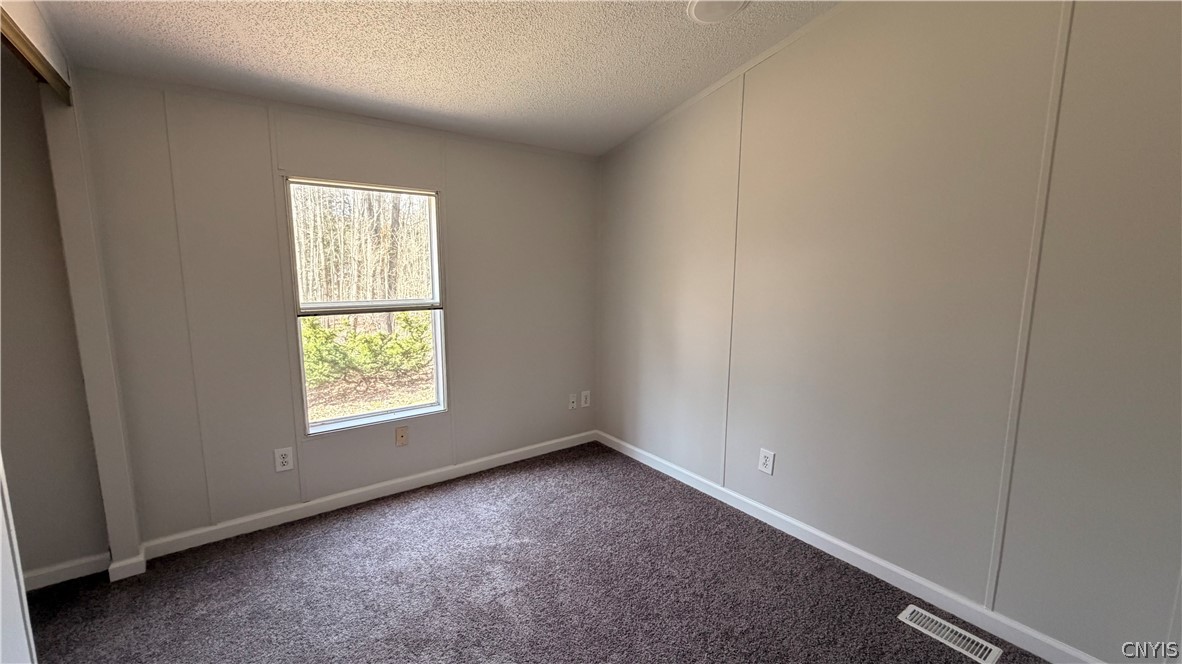 1822 County Rte 6 Volney, NY 13069 - Photo 10 of 14