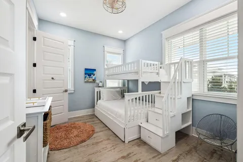 $1,100,000 | 135 Gulfview Circle, Santa Rosa Beach, FL 32459