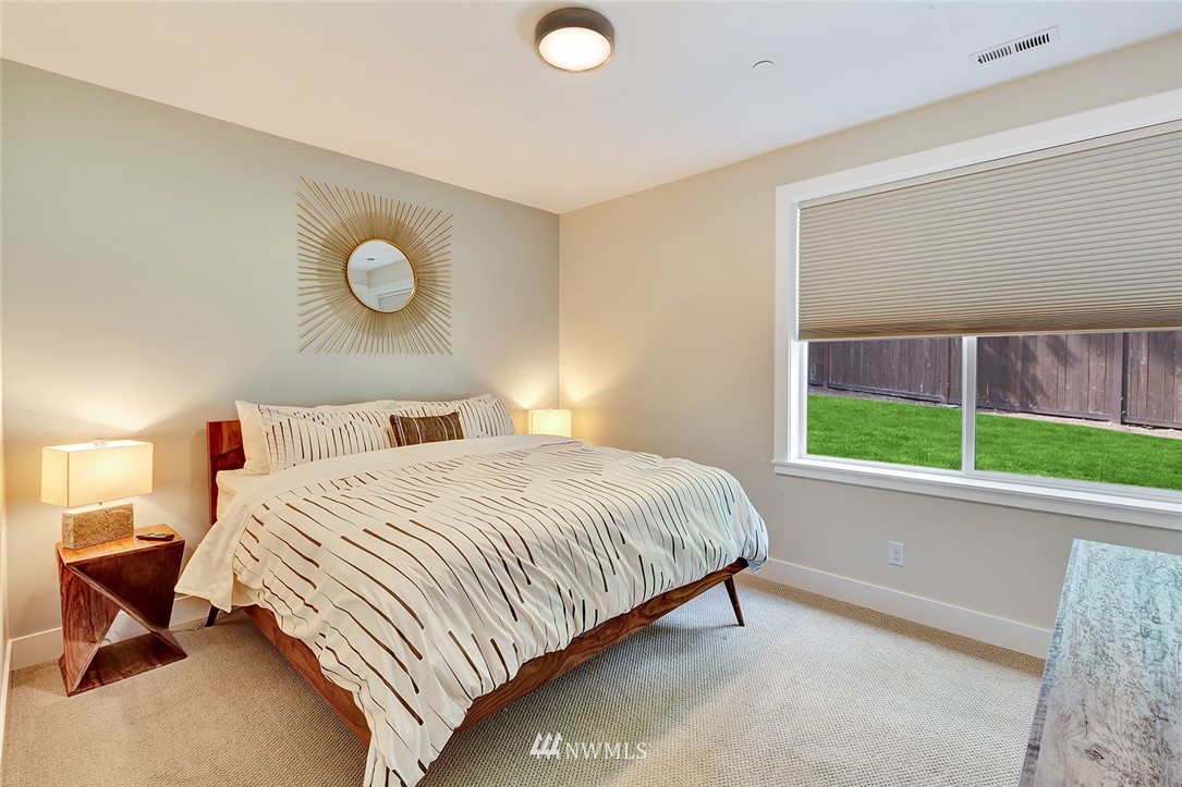 101 232nd Place Southeast Bothell, WA 98021 - Photo 12 of 17