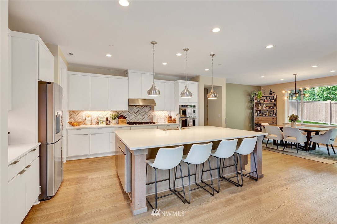 101 232nd Place Southeast Bothell, WA 98021 - Photo 3 of 17