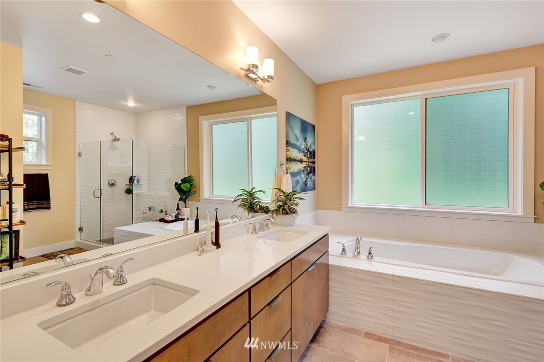 101 232nd Place Southeast Bothell, WA 98021 - Photo 9 of 17