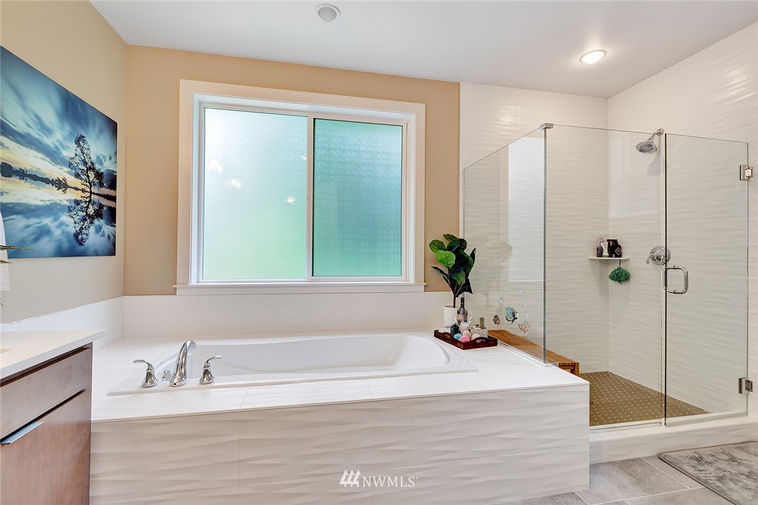 101 232nd Place Southeast Bothell, WA 98021 - Photo 10 of 17