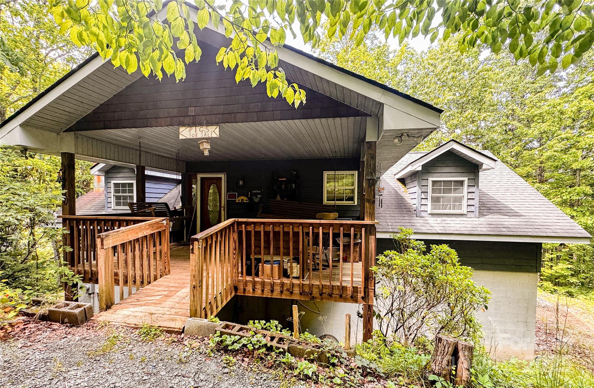 60 Mountain Page Road Saluda, NC 28773 - Photo 2 of 6 Gallery Image 2