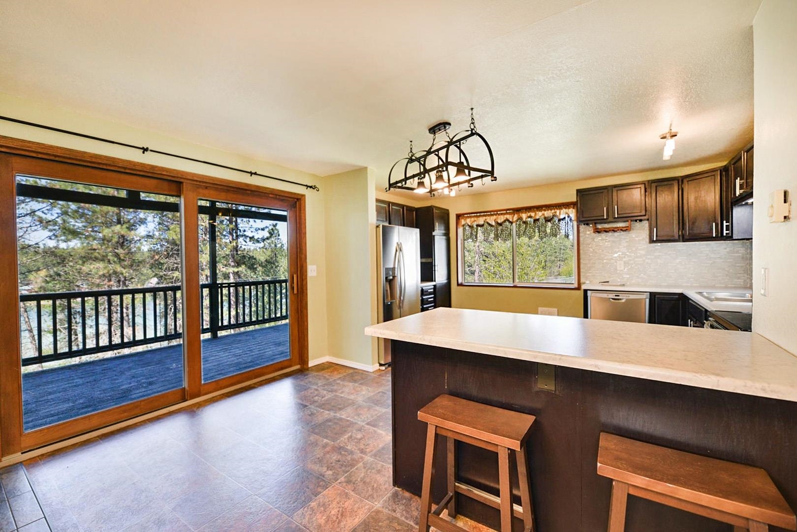 38003 North Sheets Road Elk, WA 99009 - Photo 7 of 40