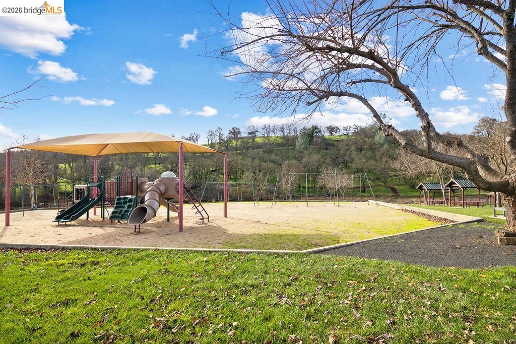 4955 Little John Road Copperopolis, CA 95228 - Photo 37 of 60 a view of a backyard