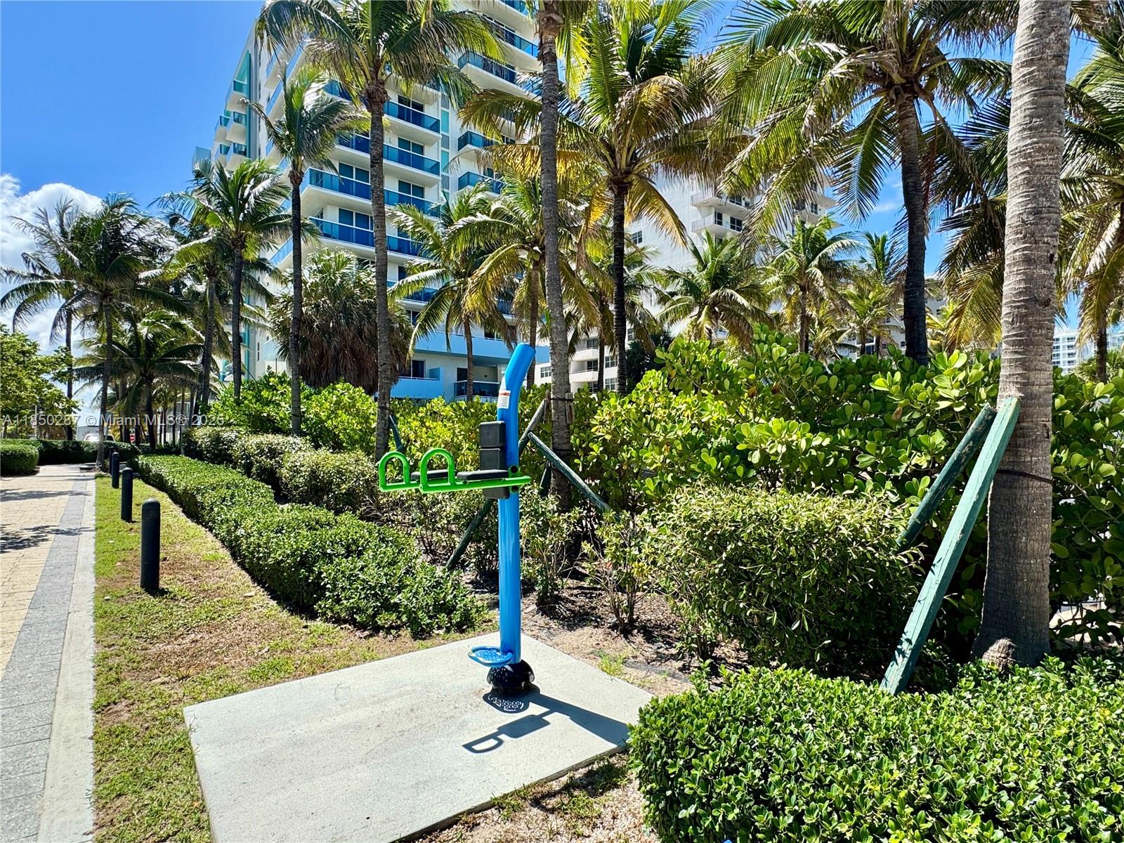 9201 Collins Avenue, Unit 323 Surfside, FL 33154 - Photo 43 of 46