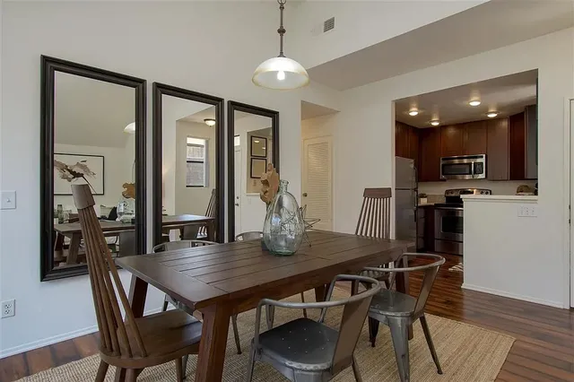 $2,500 | 4435 Nobel Drive, San Diego, CA 92122