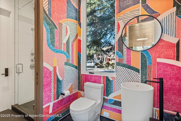 $300,000 | 219 North Monarch Street, Aspen, CO 81611