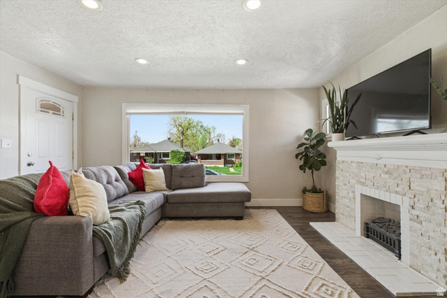 2830 Fowler Avenue Ogden, UT 84403 - Photo 4 of 22