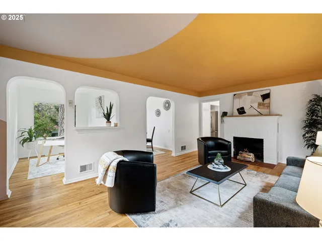 $560,000 | 3569 Willamette Street, Eugene, OR 97405