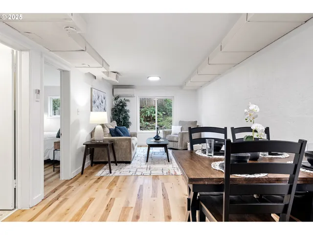 $560,000 | 3569 Willamette Street, Eugene, OR 97405