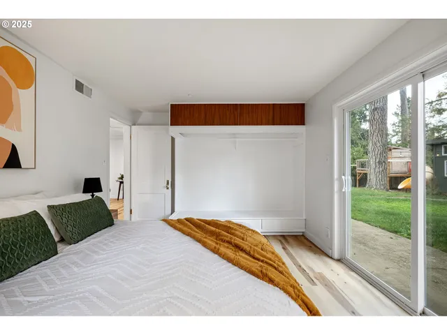 $560,000 | 3569 Willamette Street, Eugene, OR 97405