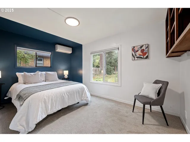 $560,000 | 3569 Willamette Street, Eugene, OR 97405