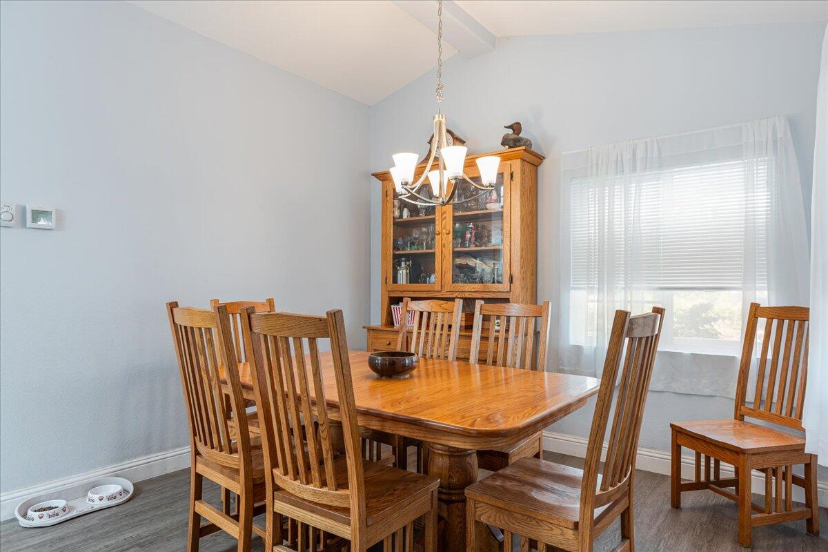 16963 Southwest Bullhead Road Terrebonne, OR 97760 - Photo 11 of 26 DiningRoom